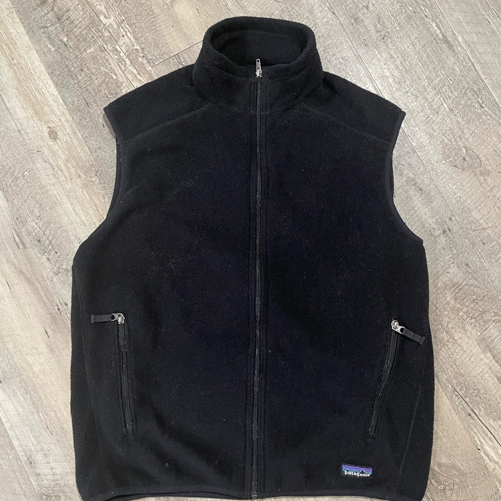 Patagonia synchilla Black Men's Fleece Vest with Zip Pockets